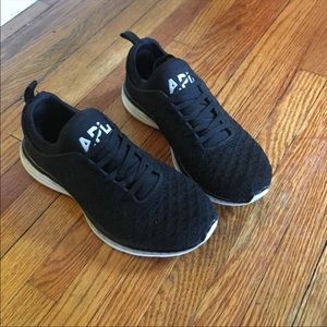 APL running shoes